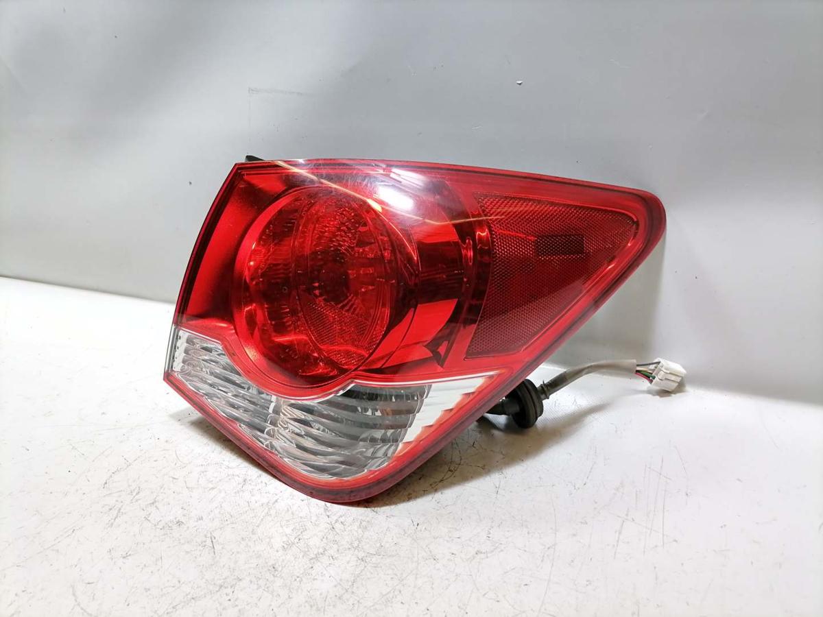 Chevrolet Cruze original Rücklicht Rückleuchte Schlussleuchte rechts Limousine Bj.2010